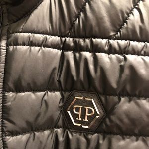 Phillip Plien men’s black XL vest